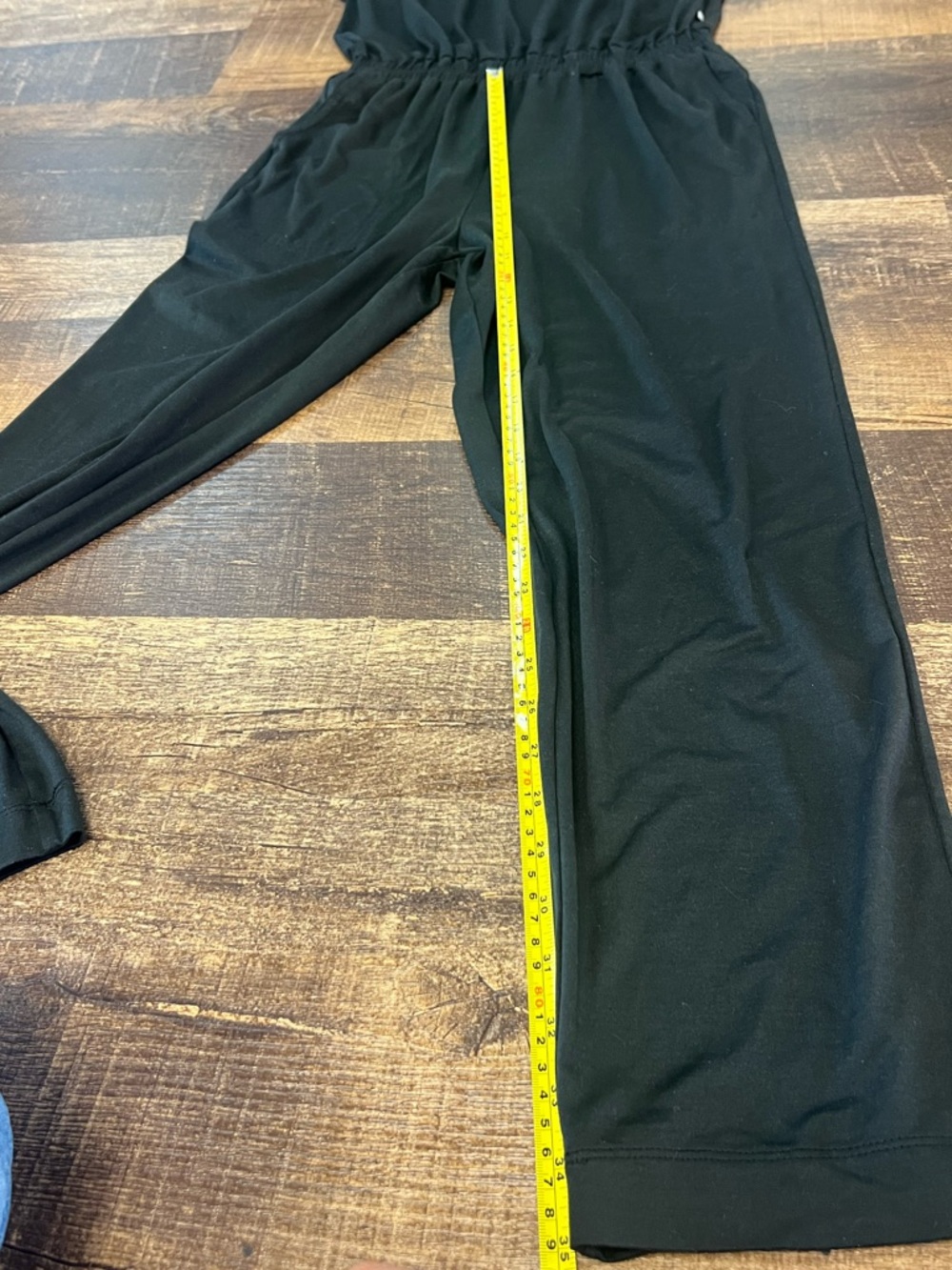 VUORI Short Sleeve Lux Crew Jumpsuit Women's Size XS Black VW4104 Worn Once - Picture 7 of 7